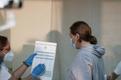 Sara prays for honest, orderly and peaceful elections