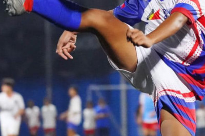 2 Davaoenos reinforce Makati FC in Singapore football tourney