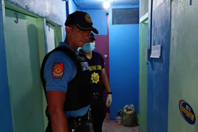 MAG-UYAB, PALGANG PATAY SA R. CASTILLO