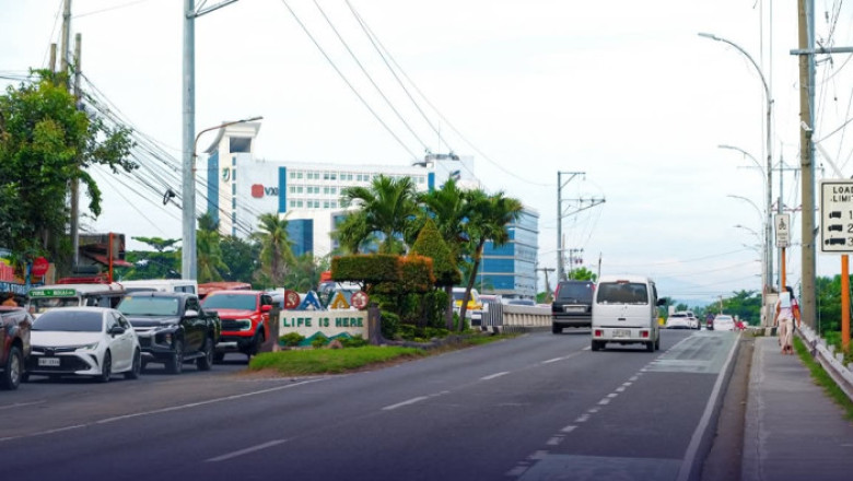 No major  𝐢𝐧𝐟𝐫𝐚𝐬𝐭𝐫𝐮𝐜𝐭𝐮𝐫𝐞 𝐝𝐚𝐦𝐚𝐠𝐞 𝐢𝐧 𝐃𝐚𝐯𝐚𝐨 𝐂𝐢𝐭𝐲 𝐚𝐦𝐢𝐝 𝐬𝐮𝐜𝐜𝐞𝐬𝐬𝐢𝐯𝐞 𝐪𝐮𝐚𝐤𝐞𝐬