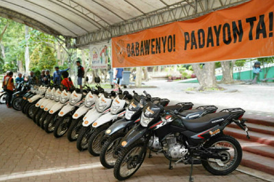 54 barangays in Davao City receive motorcycles for peace, emergency response