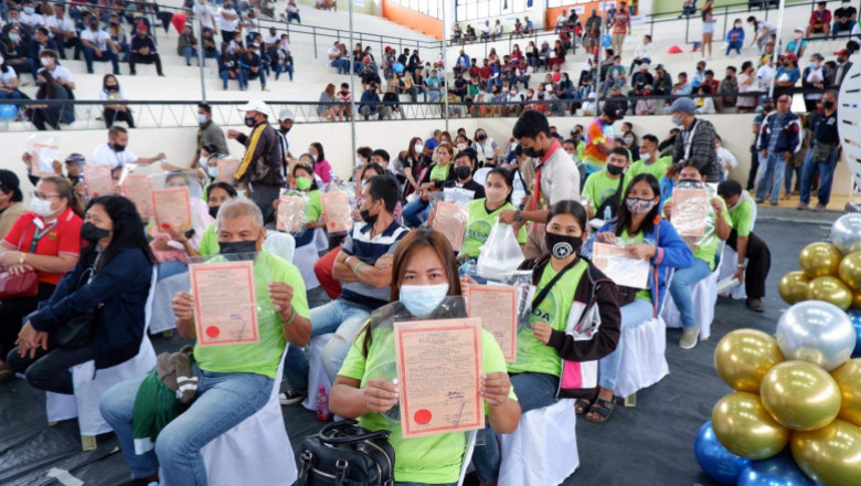 100 agrarian reform beneficiaries ng Davao de Oro, nakatanggap ng CLOA mula sa pamahalaan