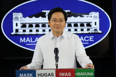 Pagpaturok ug booster shot gamit ang Sinopharm, walay dautang epekto sa panglawas sa Pangulo: Palasyo