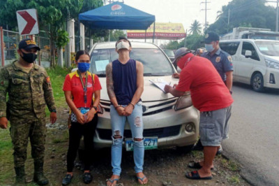 2 indibidwal na umanoy nagtangkang magpasok ng ilegal na droga sa Davao City, arestado sa Task Force Davao checkpoint
