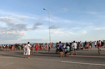 Davao City allows vendors at coastal road entrance
