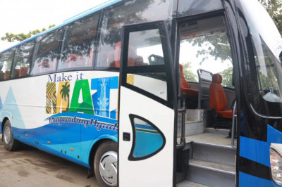 Mati LGU gets bus donation from Bachelor Express
