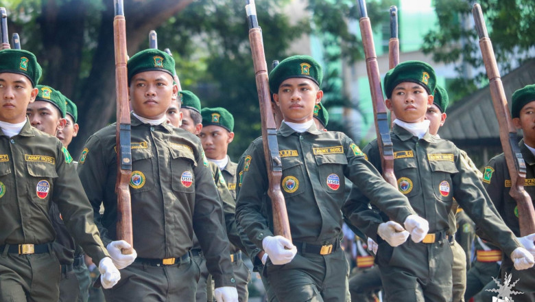 Azurin, pinatitiyak na walang hazing sa pagbuhay ng ROTC