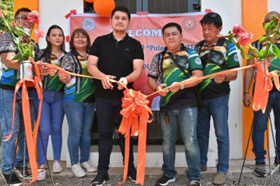 Rep.  Duterte's office turns over funeral home, gym to Brgy. Talomo Proper