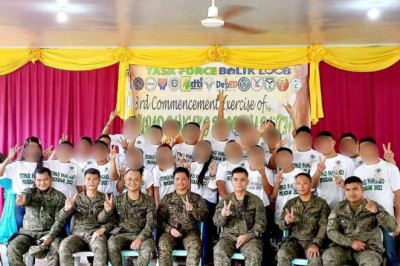 25 ex-NPA rebels finish 3-month  deradicalization