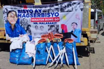Bong Go helps more typhoon Paeng victims in Pigcawayan and Aleosan, North Cotabato