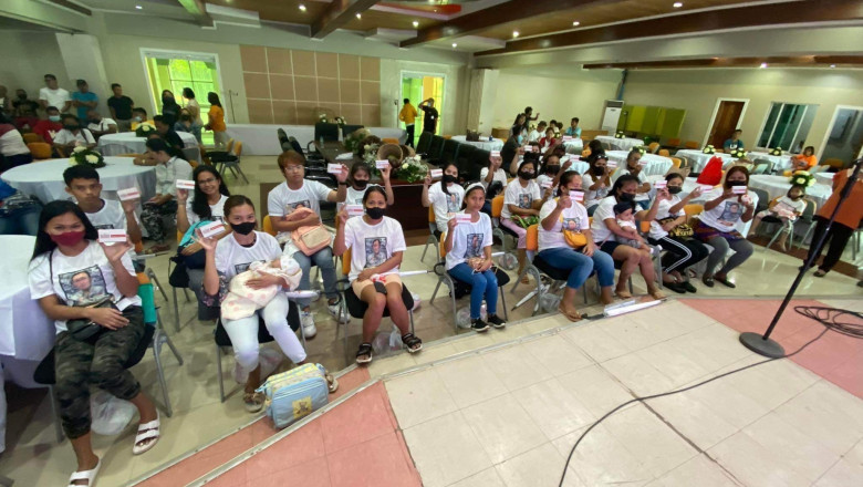 Bong Go extends aid to fire victims in Pagadian City as he underscores importance of raising fire prevention awareness in communities
