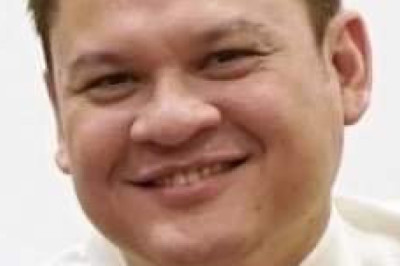 Doctors rendering free services to indigents should get tax breaks: Rep. Duterte