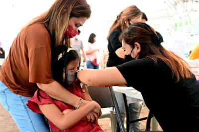Davao City COVID vaxx drive strengthens in district health centers