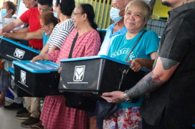 Davao City continues to validate and assist fire victims
