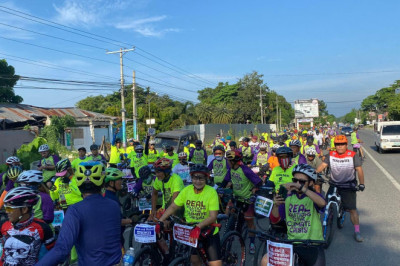 300 bikers rally for climate solutions, environmental actions