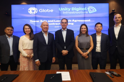 Globe, Aboitiz celebrate tower deal; vow to work together for transformative change in PH