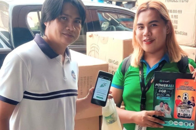 Smart, TNT continue to assist more subscribers with SIM Registration