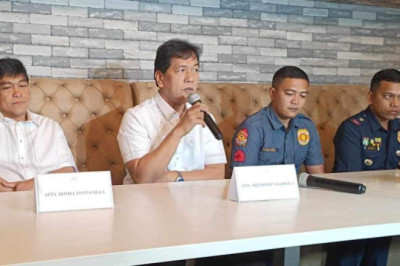 Hunt  for mining exec murder suspect continues