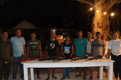 5 NPA rebels surrender  in Davao de Oro