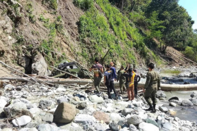 3 soldiers die, 6 hurt in Davao de Oro car crash