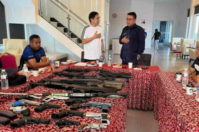 Quiboloy's camp surrender more  guns