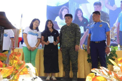 𝗞𝗮𝗹𝗶𝗻𝗮𝘄 𝗰𝗲𝗹𝗲𝗯𝗿𝗮𝘁𝗲𝘀 𝗗𝗮𝘃𝗮𝗼 𝗱𝗲 𝗢𝗿𝗼's 2nd year insurgency-free status