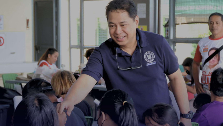 Thousands of Davaoeños benefit VM’s office services