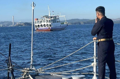 Authorities rescue distressed South Korean vessel to safety