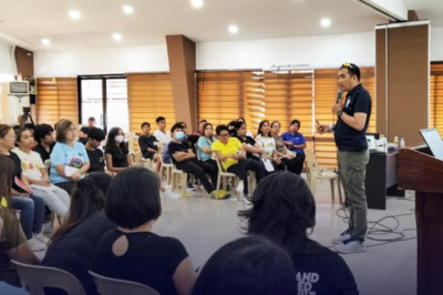 Davao City 𝐭𝐫𝐚𝐢𝐧𝐬 𝐝𝐢𝐬𝐚𝐬𝐭𝐞𝐫 𝐯𝐨𝐥𝐮𝐧𝐭𝐞𝐞𝐫𝐬 𝐢𝐧 𝐟𝐥𝐨𝐨𝐝 𝐩𝐫𝐨𝐧𝐞 𝐚𝐫𝐞𝐚𝐬