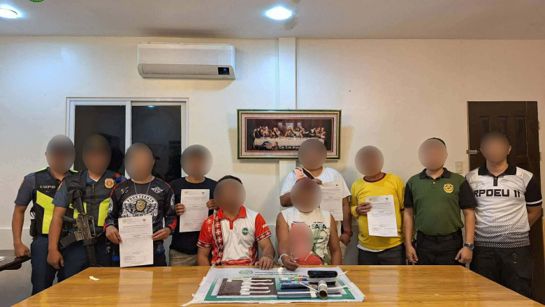 Davao del Sur village chief, cohort nabbed for selling shabu