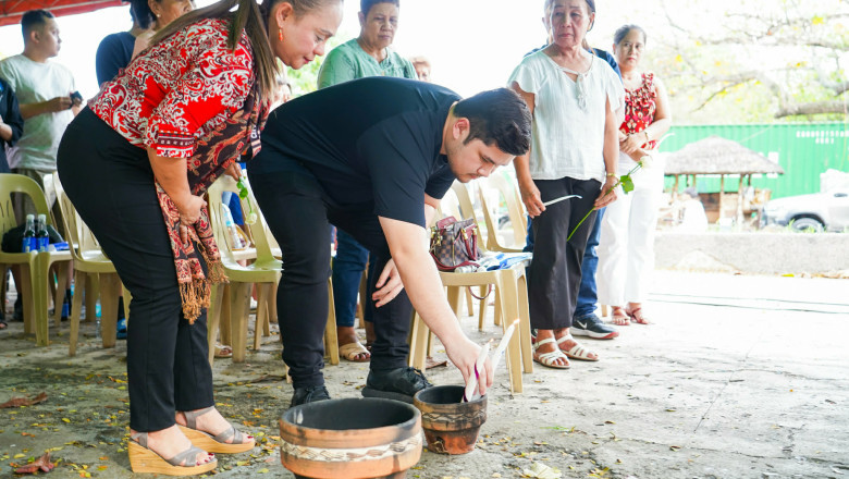 VM Rigo Duterte Attends Sasa Airport Bombing Commemoration