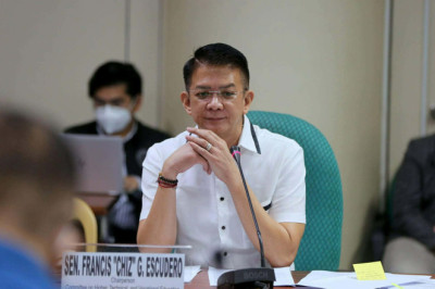 CHIZ: STAGGERED WORK-HOUR TO CUSHION IMPACT OF OIL CRISIS, CUT P3.5-B DAILY LOSES DUE TO TRAFFIC