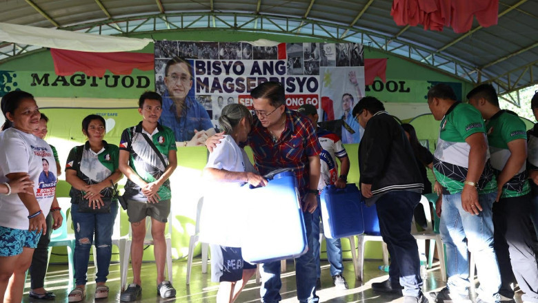 Sen. Bong Go personally visits and aids fire-affected families in Davao City