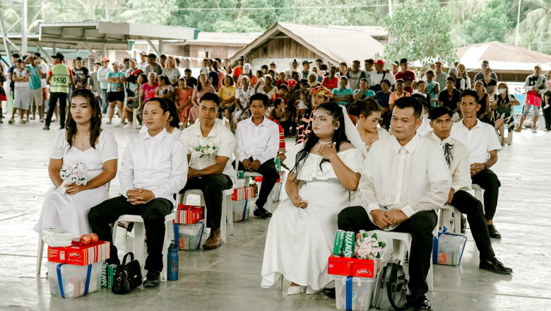 14 couples tie the knot in Paquibato mass wedding