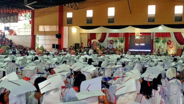 Bong Go celebrates graduates’ success, lauds Isabela City, Basilan graduates