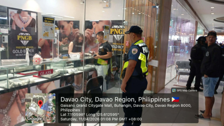 JEWELRY STORE SUD  SA GAISANO GRAND CITY GATE, GISULOD UG TULISAN; MGA ALAHAS LIMAS