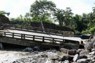 Bridge in Callawa Built in 2017 Under P184.5-M DPWH Project Collapses Amid Flooding