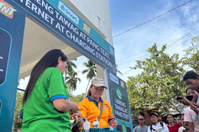PLDT Group brings connectivity and relief support to earthquake-affected communities