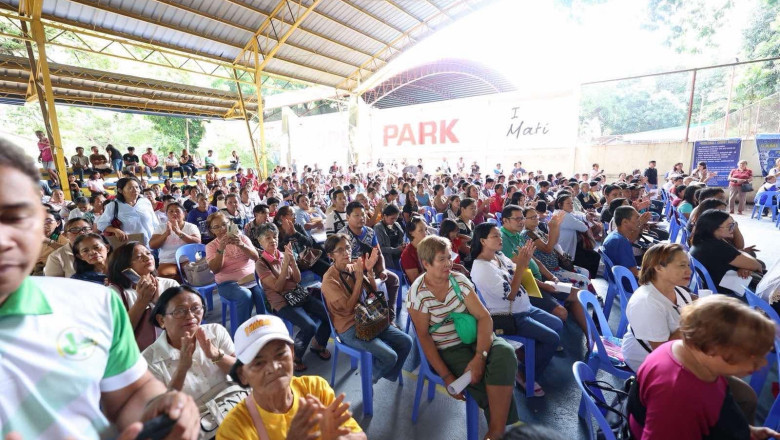 Bong Go aids indigent residents in Mati City as vulnerable sectors receive support