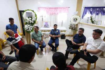 Bong Go extends assistance to family of slain 16-year-old in Lupon, calls for stronger police visibility