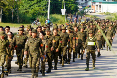 4ID honors Filipino heroes through 12.7-Kilometer foot march
